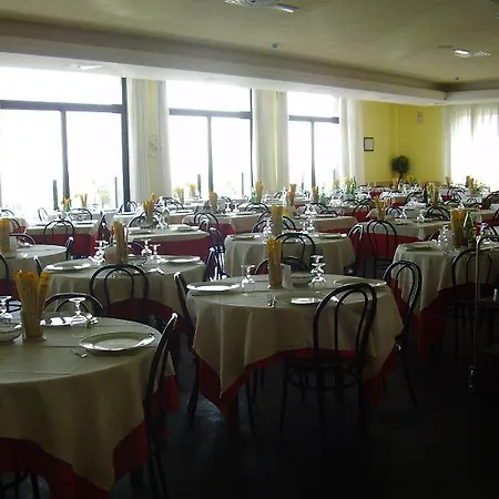 Corallo Hotel 3*