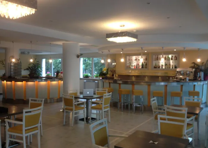 卡奥罗酒店 加提欧马里